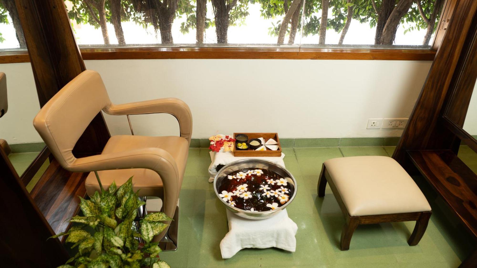 ホテル Naad Wellness ソニパット エクステリア 写真